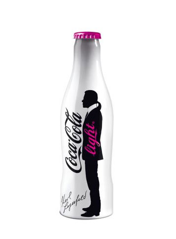 6a00d8345250f069e20133ec894a8b970b 400wi2 Thirsty? View these cool designed (Coca Cola) Coke Cans 